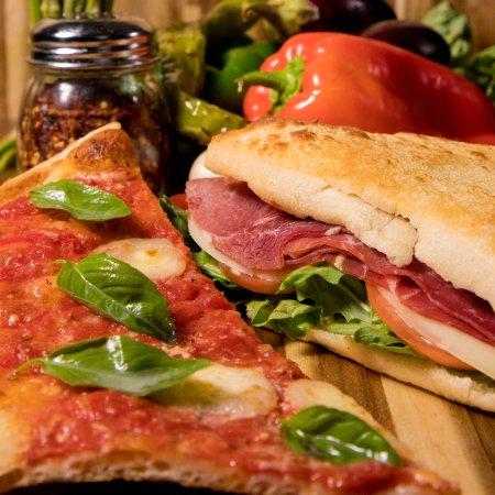 Pizza Fresca by Lamberti